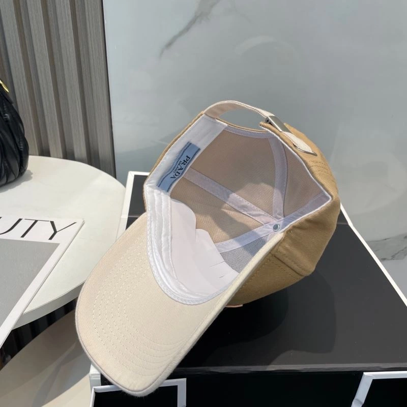 Prada Caps ZipUp 257230