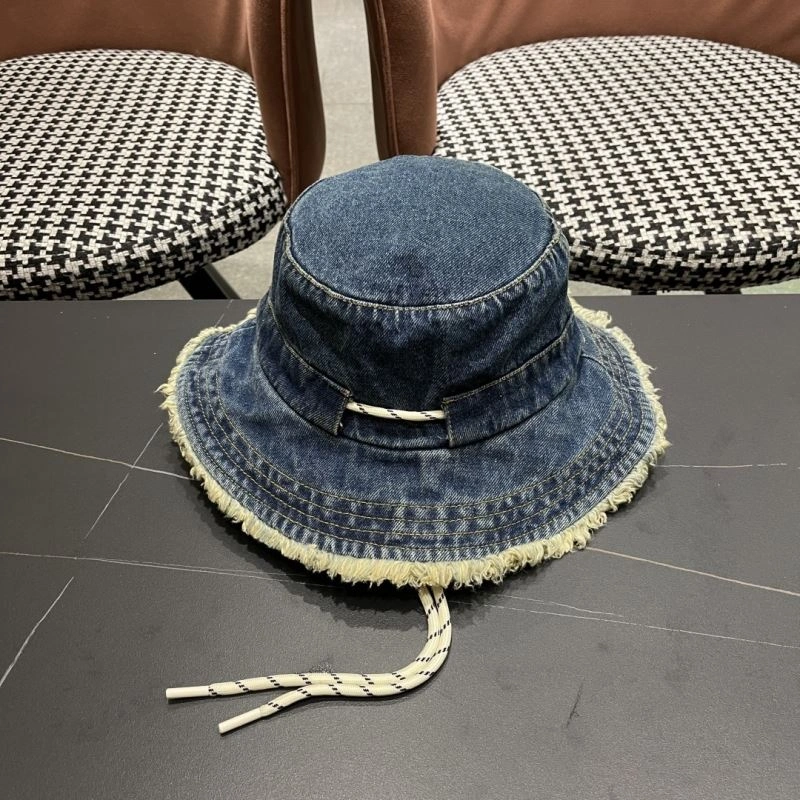 Minimalist Prada Caps 257212