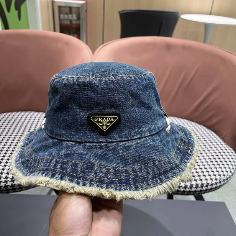 Minimalist Prada Caps 257212