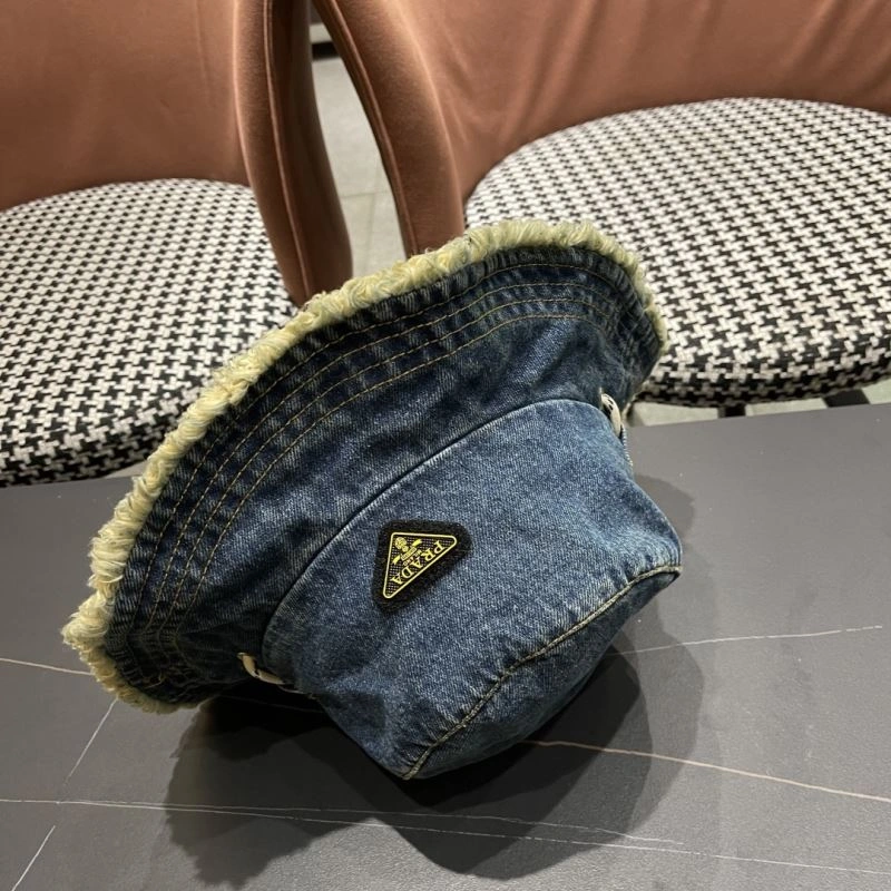 Minimalist Prada Caps 257212