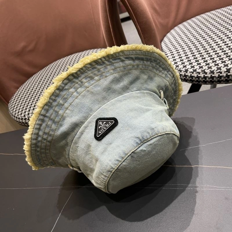 SoftTouch Prada Caps 257238