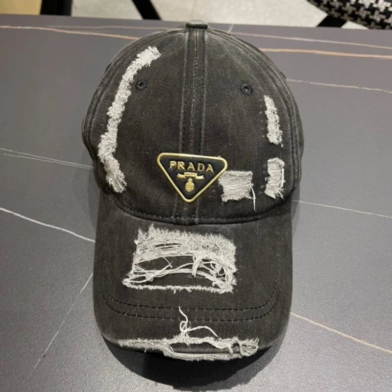Versatile Prada Caps 257214