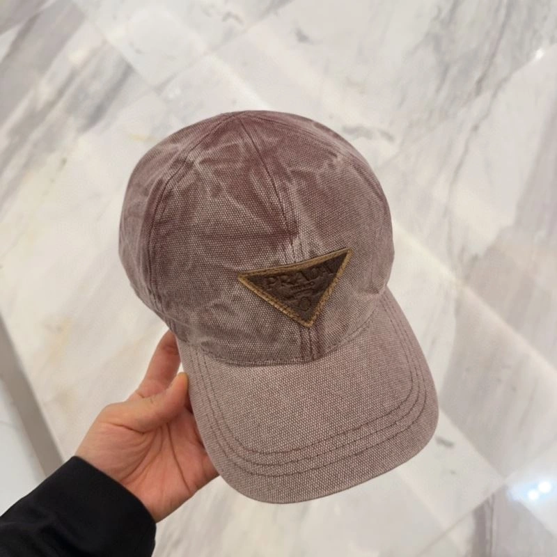 Elegant Prada Caps 257198