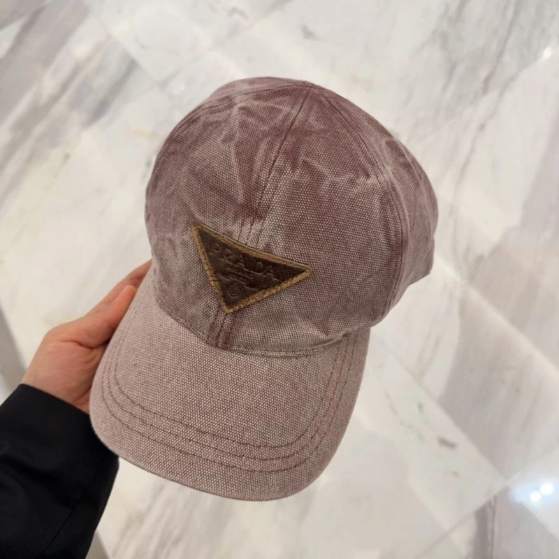 Elegant Prada Caps 257198