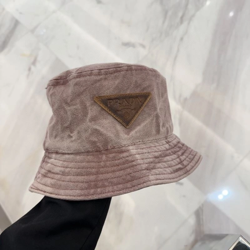 Prada Caps WellDesigned 257195