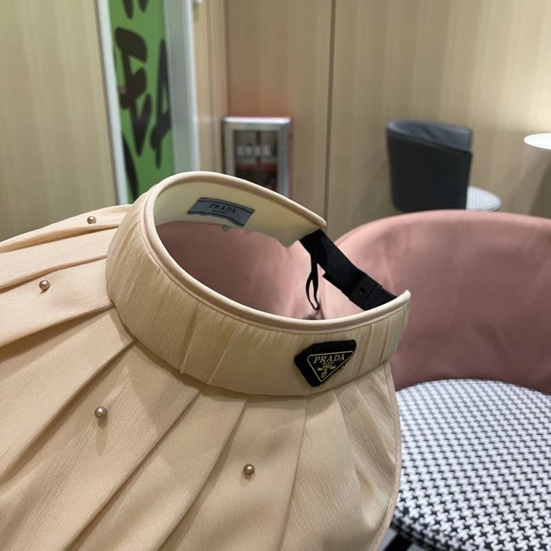 Prada Caps Seasonal 257191