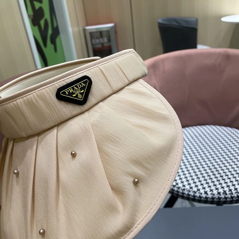 Prada Caps Seasonal 257191