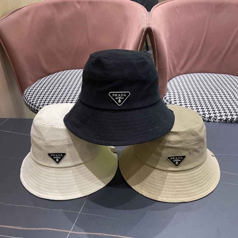 Effortless Prada Caps 257194