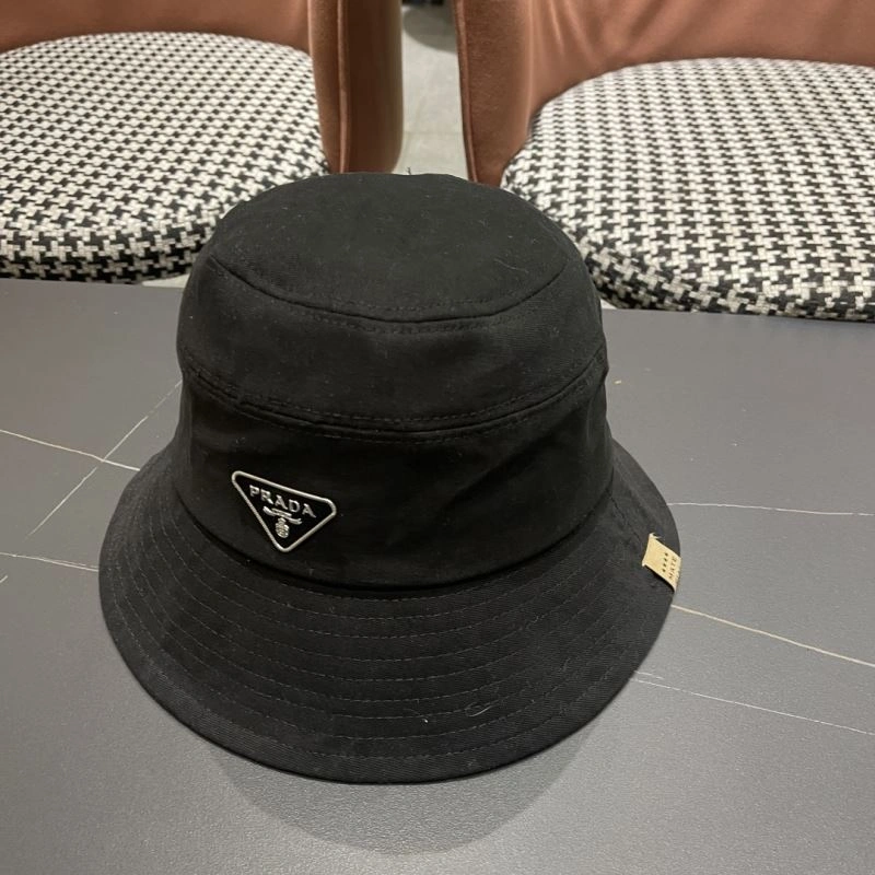 Effortless Prada Caps 257194