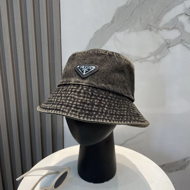 Fashionable Prada Caps 257169