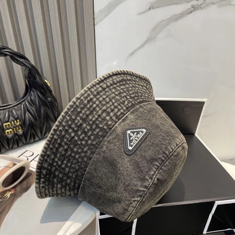 Fashionable Prada Caps 257169
