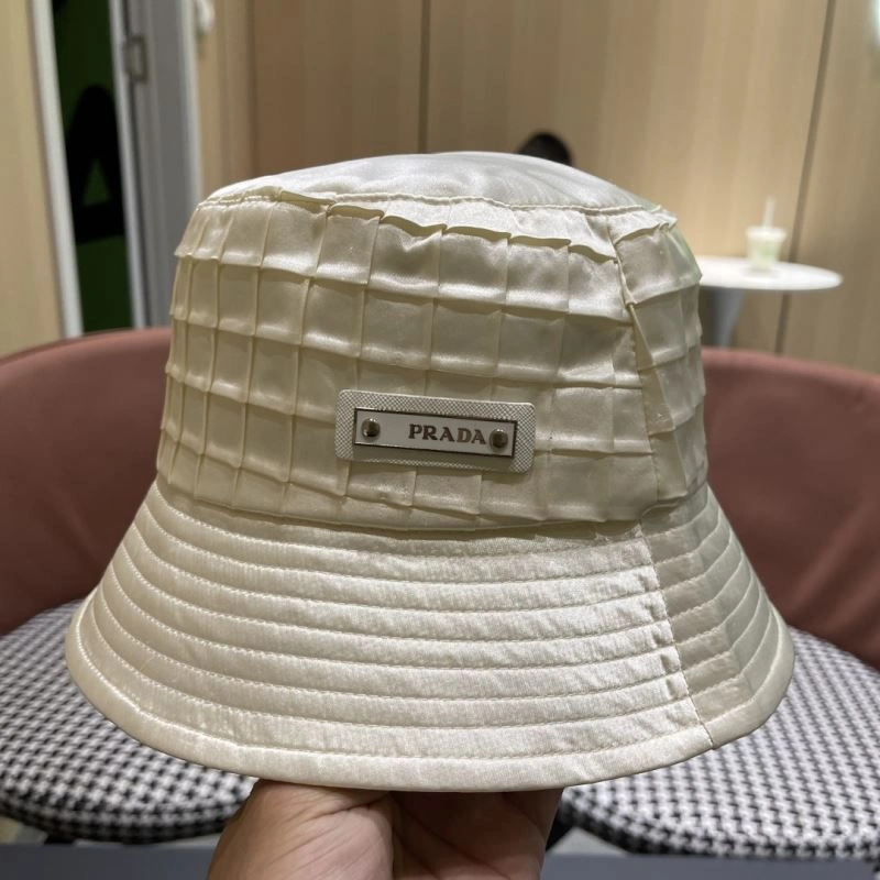 Contemporary Prada Caps 257181