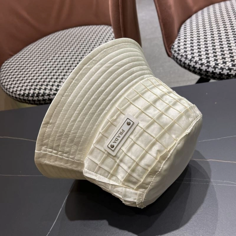 Contemporary Prada Caps 257181