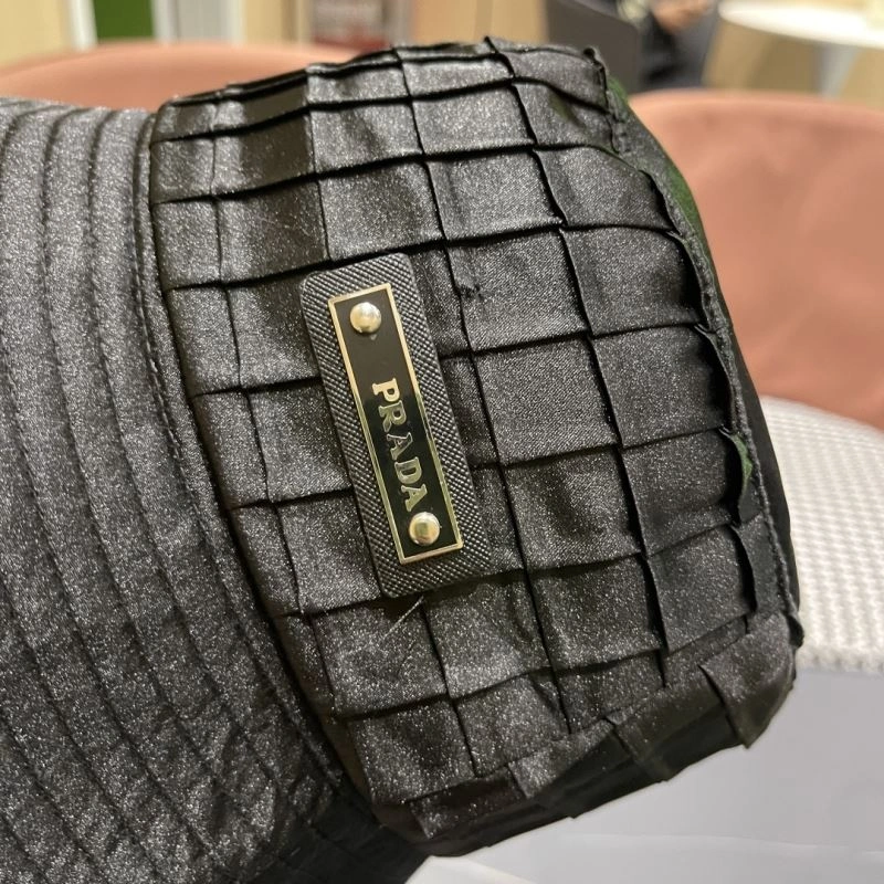 Prada Caps TravelReady 257192