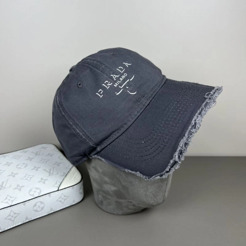 Snug Prada Caps 257178