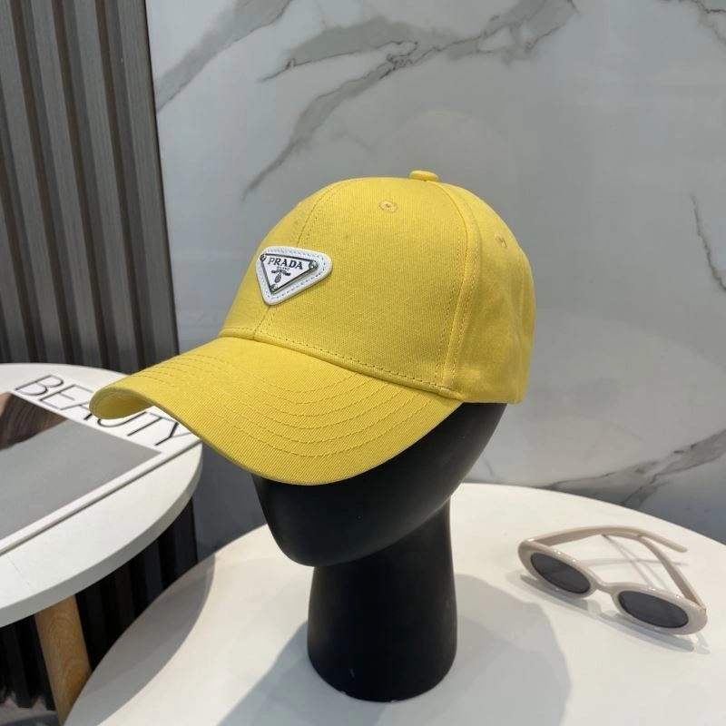 Prada Caps Chic 257155