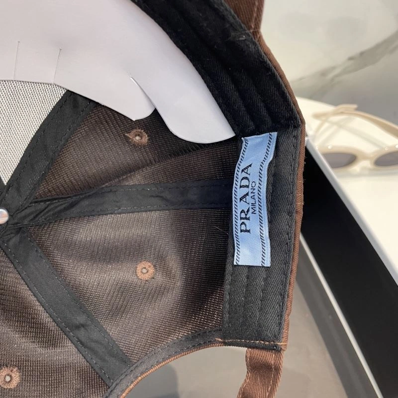 Comfortable Prada Caps 257140