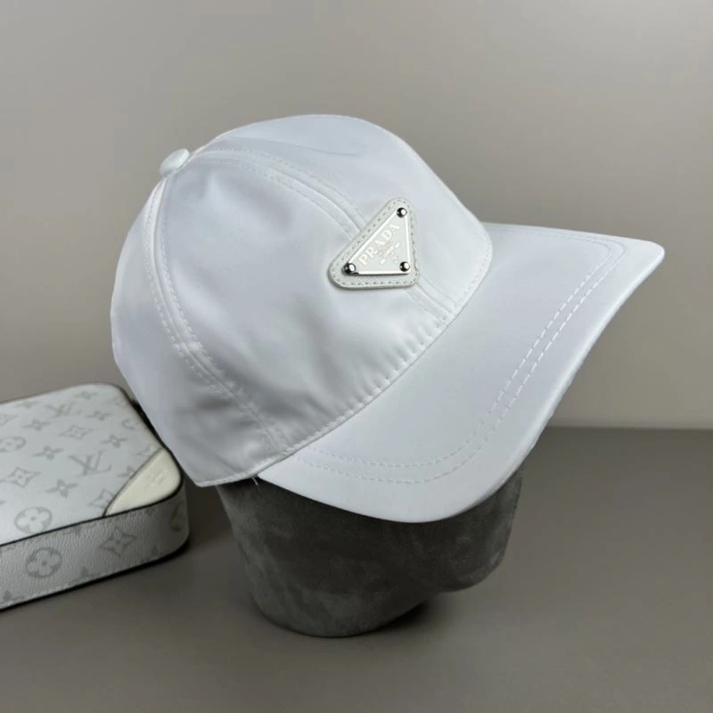 Effortless Prada Caps 257137