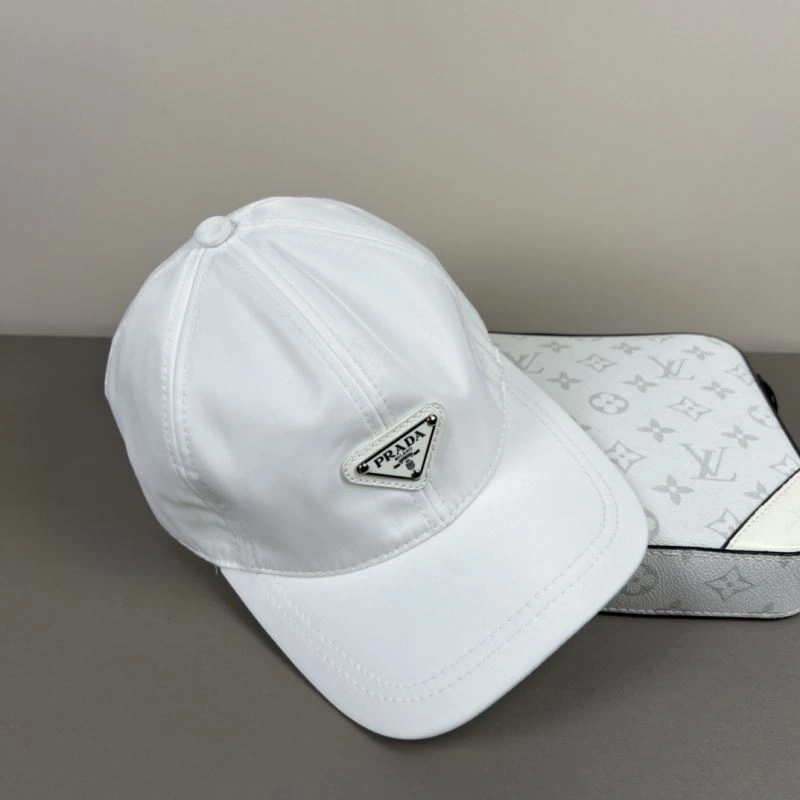 Effortless Prada Caps 257137