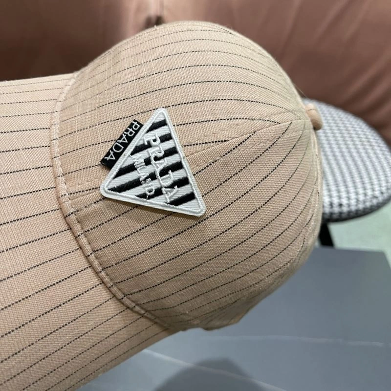 Prada Caps DailyWear 257151