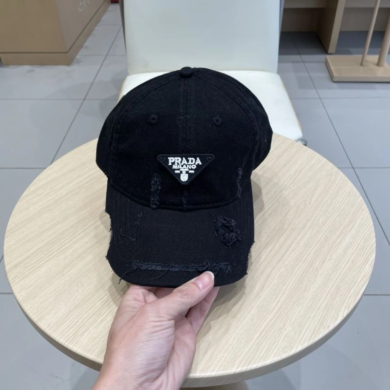 Cozy Prada Caps 257143
