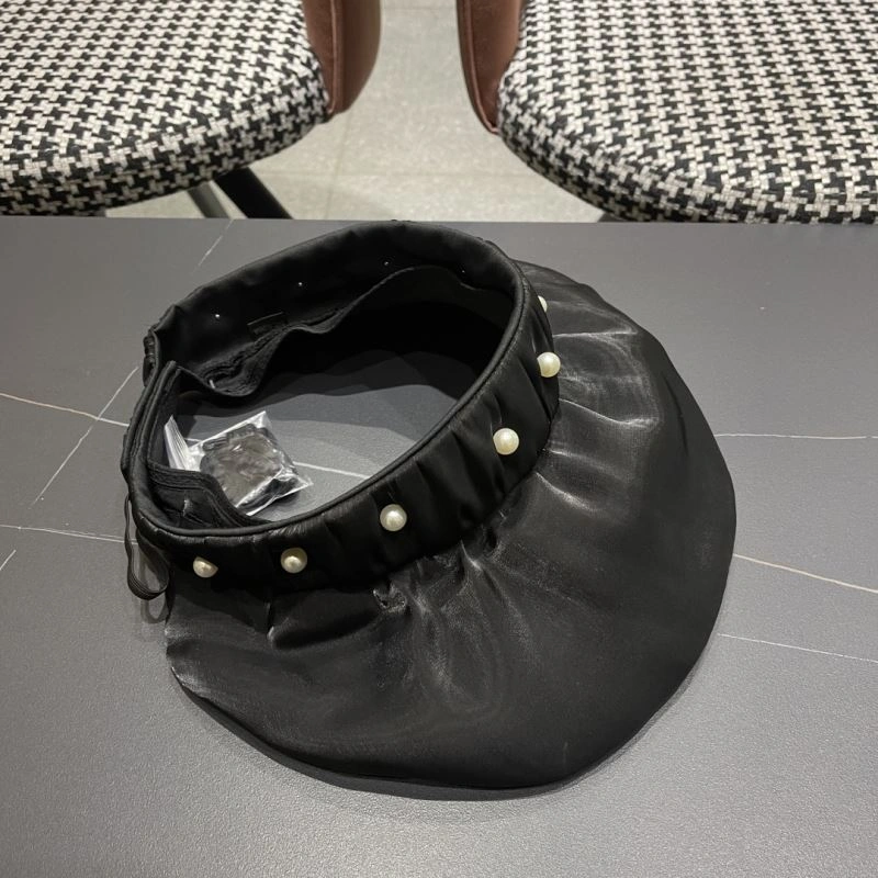 Prada Caps DailyWear 257124
