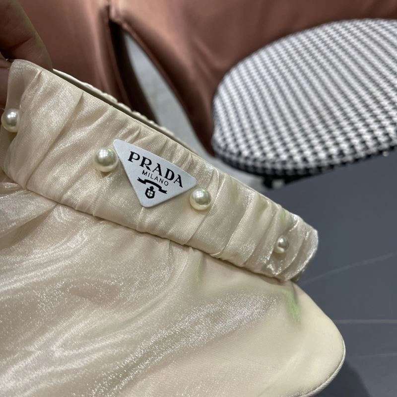 Prada Caps AllSeason 257147