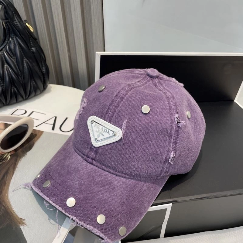 Attractive Prada Caps 257127