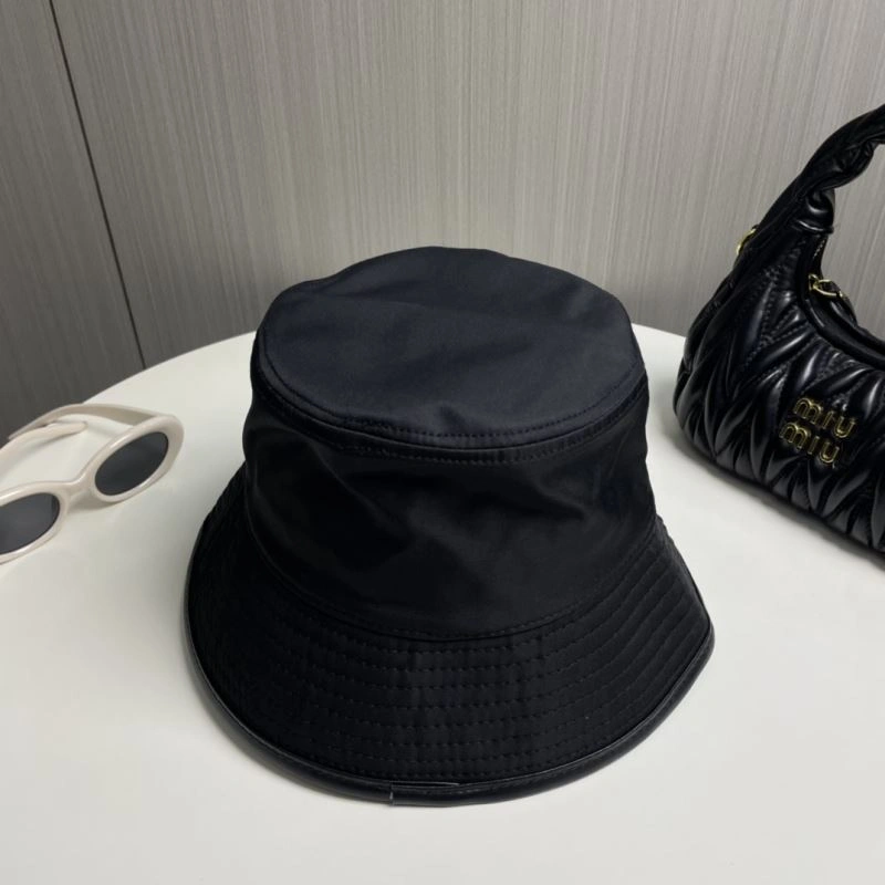 ZipUp Prada Caps 257130