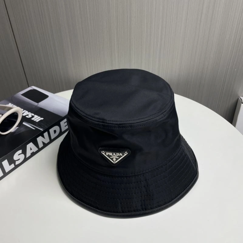 ZipUp Prada Caps 257130