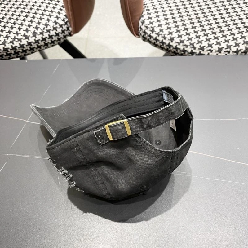 Seasonal Prada Caps 257119