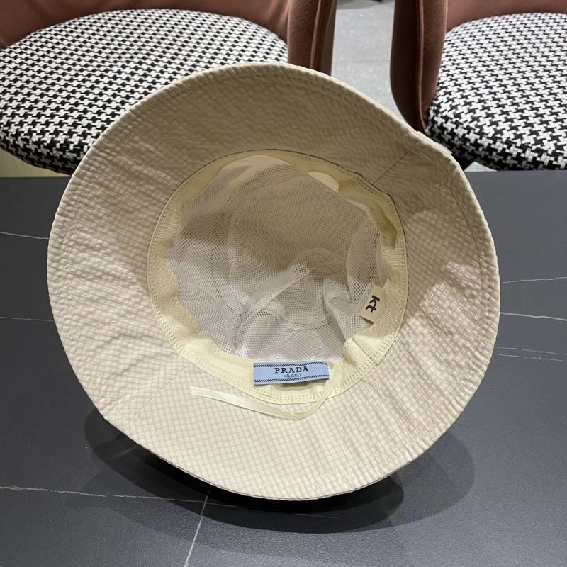 Prada Caps UrbanStyle 257115