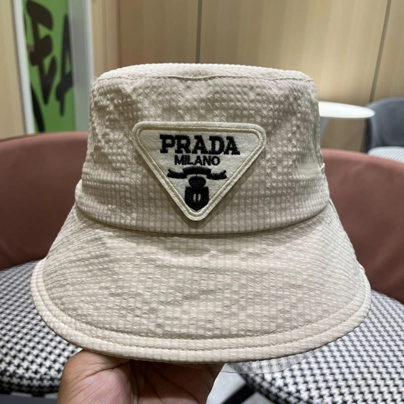 Prada Caps UrbanStyle 257115