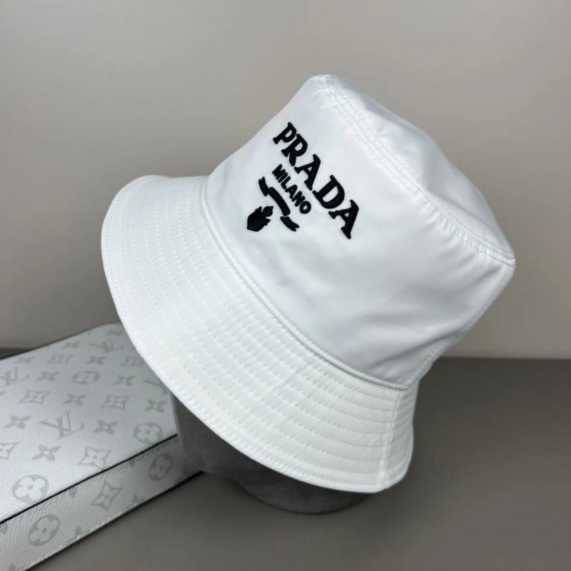 Prada Caps Sleek 257097