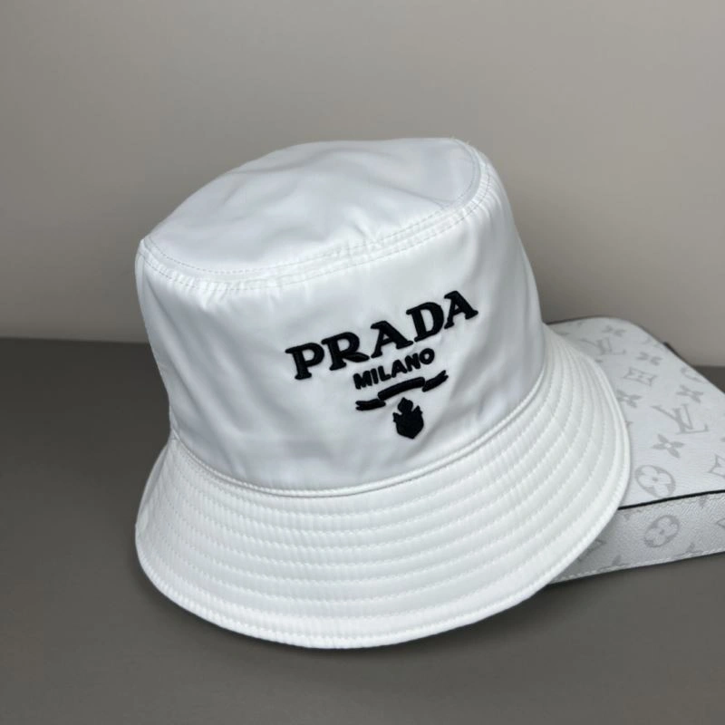 Prada Caps Sleek 257097