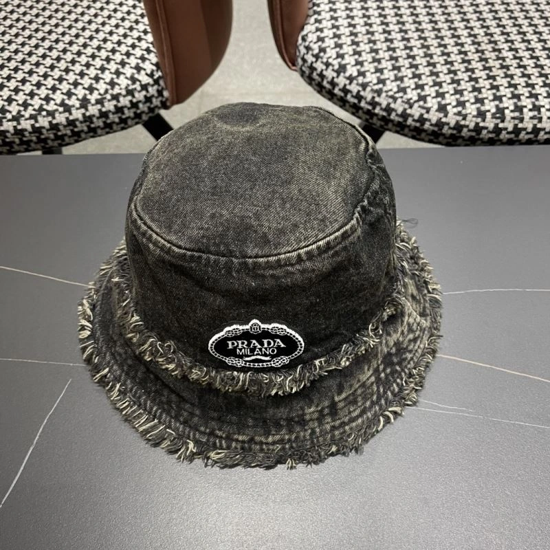 Fashionable Prada Caps 257102