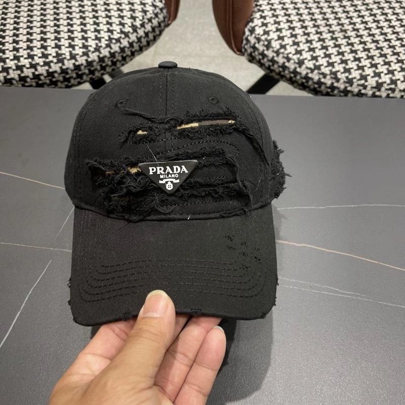 Sustainable Prada Caps 257105