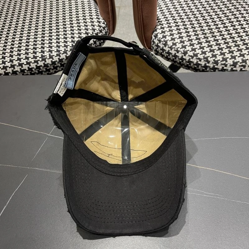 Sustainable Prada Caps 257105