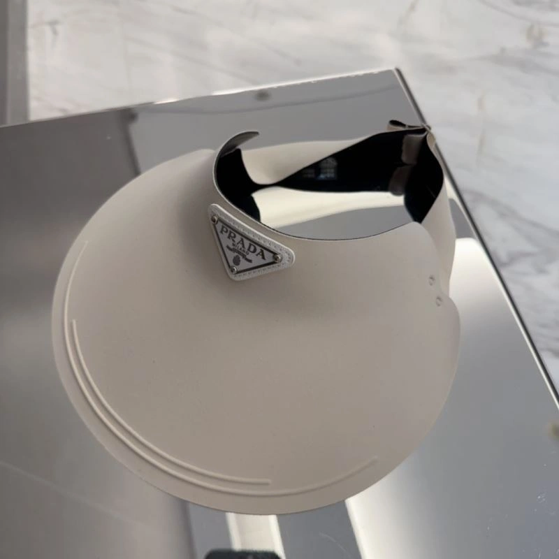 Prada Caps Attractive 257079