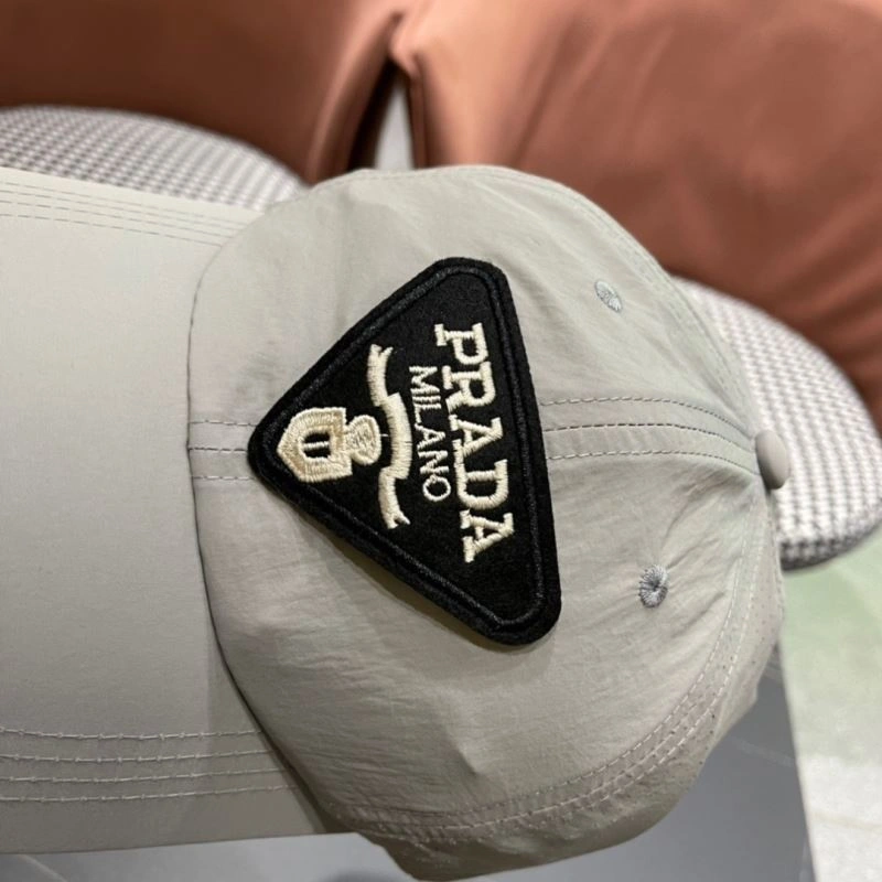 Unique Prada Caps 257080