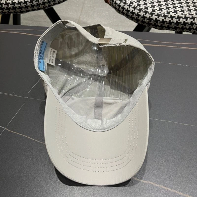 Unique Prada Caps 257080