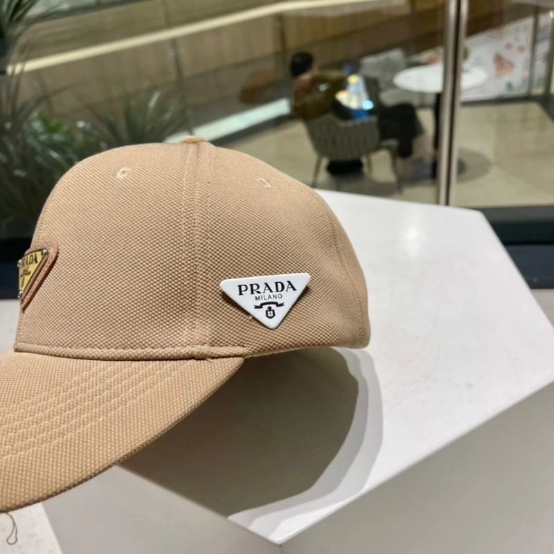 Prada Caps Bright 257075