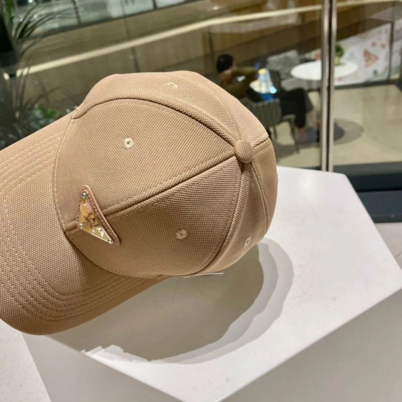 Prada Caps Bright 257075