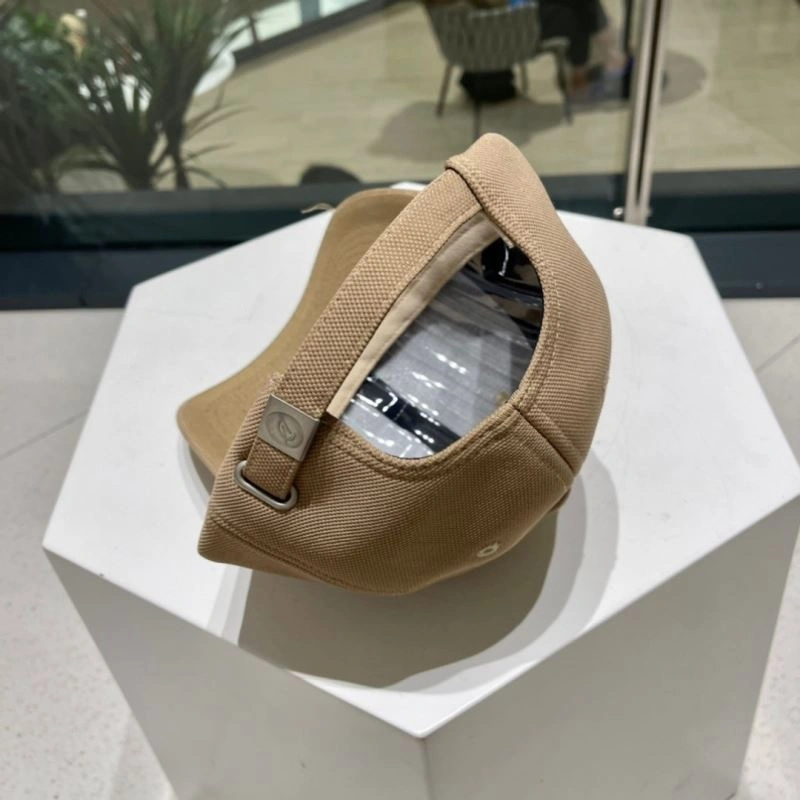 Prada Caps Bright 257075