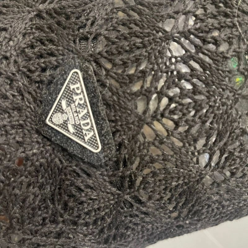 UrbanChic Prada Caps 257072