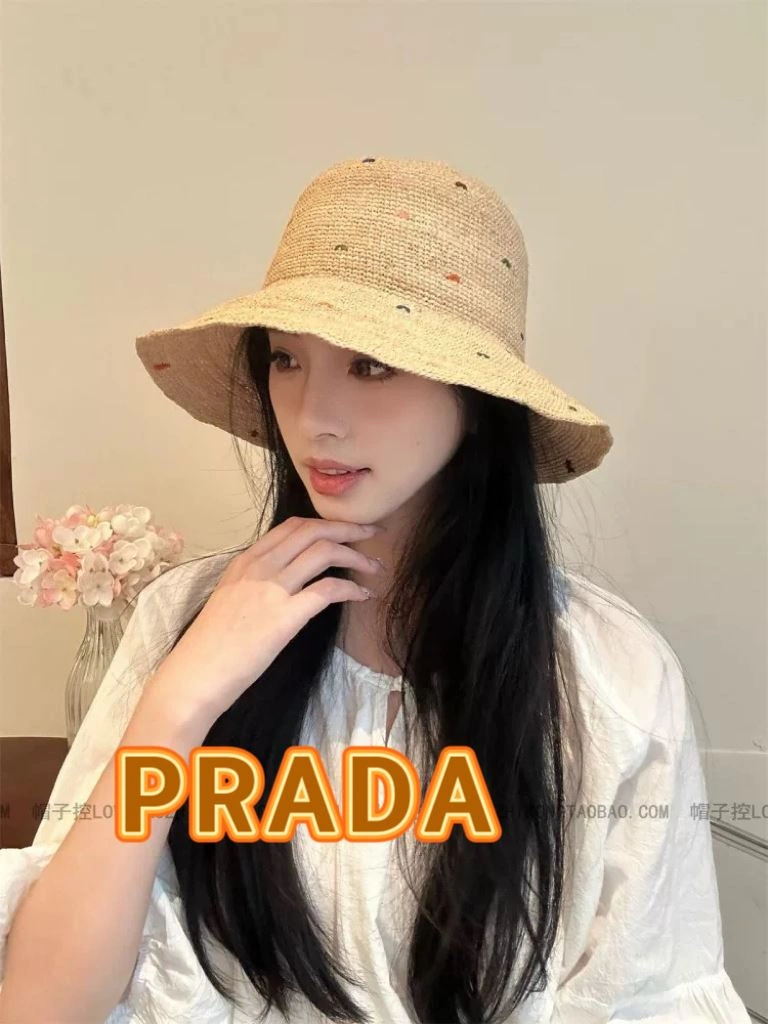 Prada Caps EyeCatching 257069