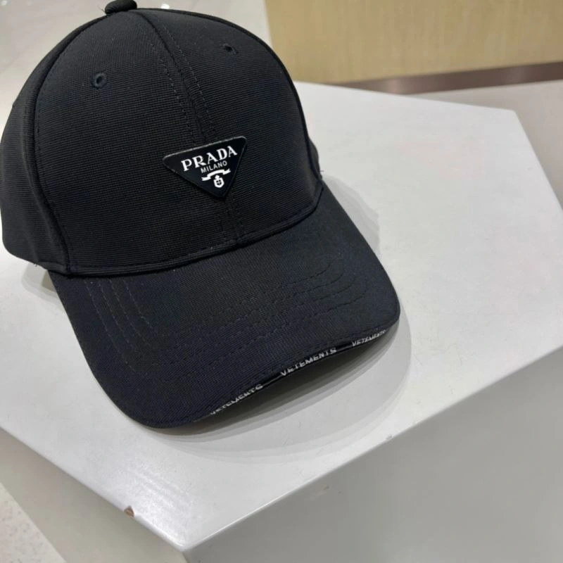 Prada Caps Compact 257068