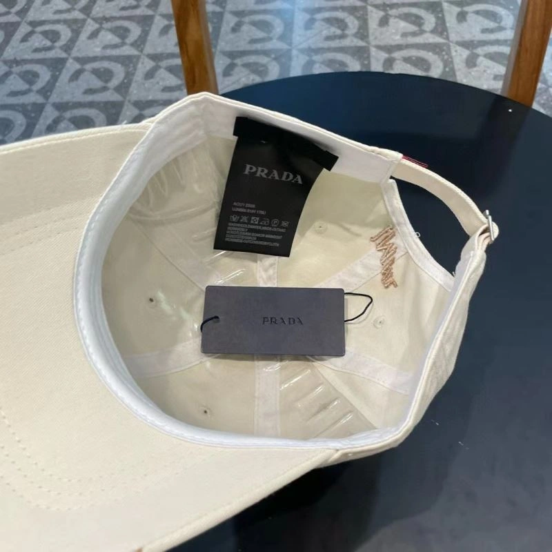 Prada Caps Durable 257043