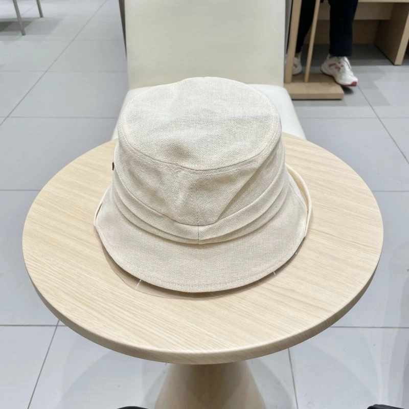 UrbanChic Prada Caps 257057