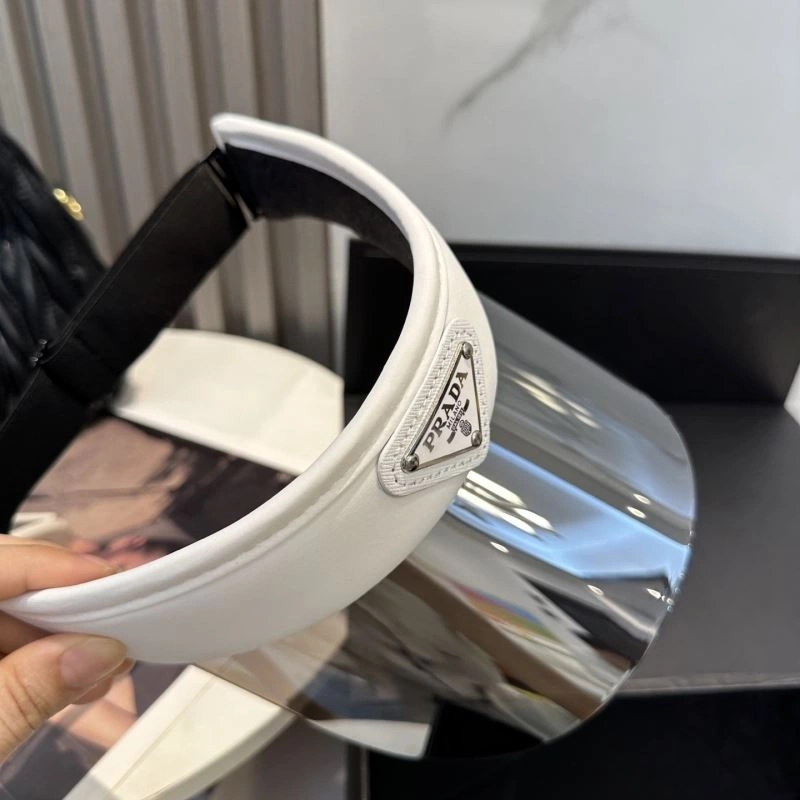 Prada Caps EyeCatching 257044